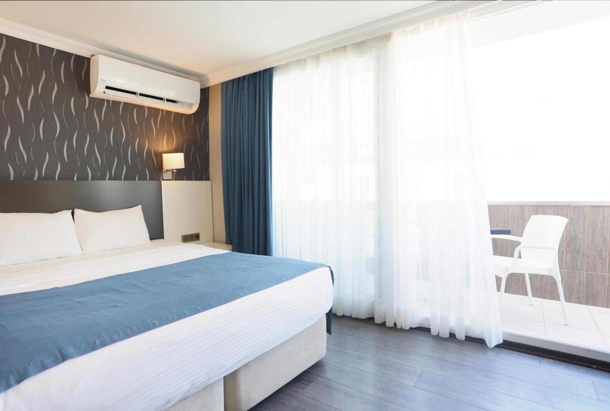 Riva Hotel Alsancak Izmir Exterior photo