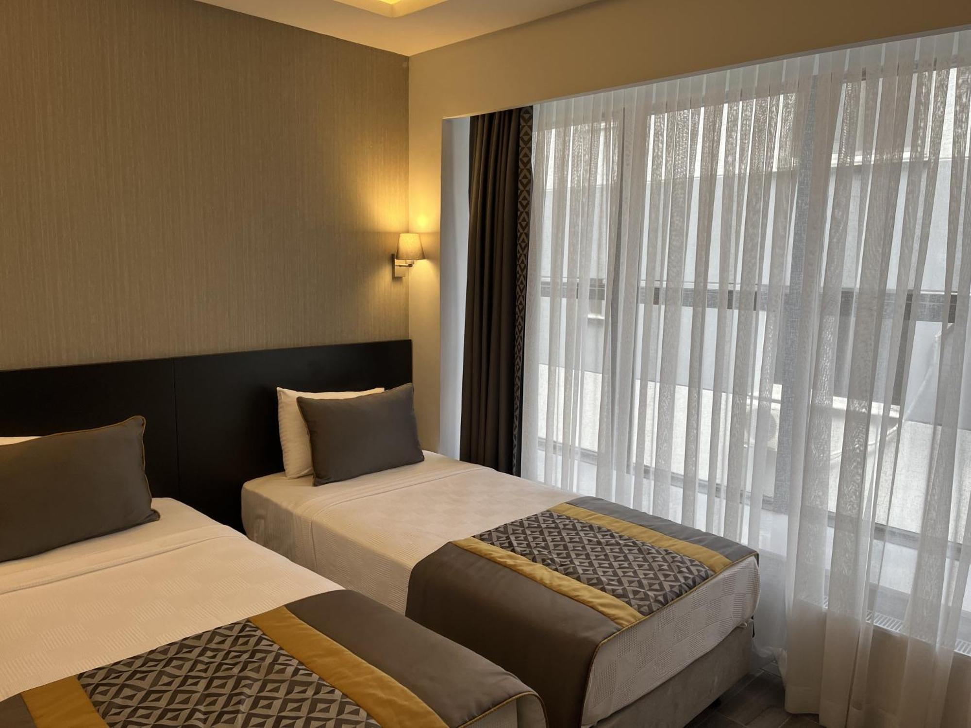 Riva Hotel Alsancak Izmir Exterior photo